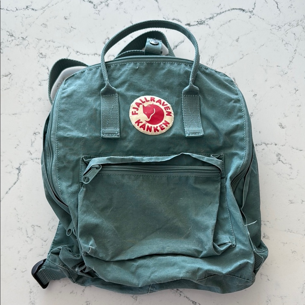 Fjallraven Kånken Backpack in Teal